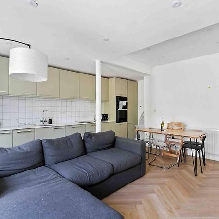 Modern 3 Bed Apartment In Tottenham London Eksteriør billede